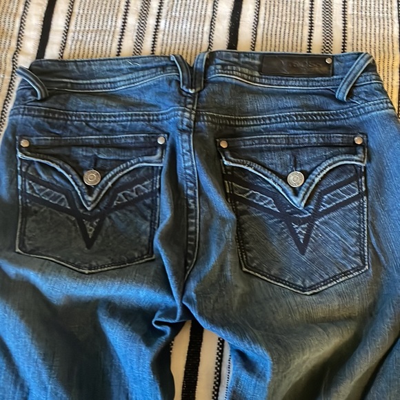 Vigoss Flared leg jeans - Picture 6 of 9